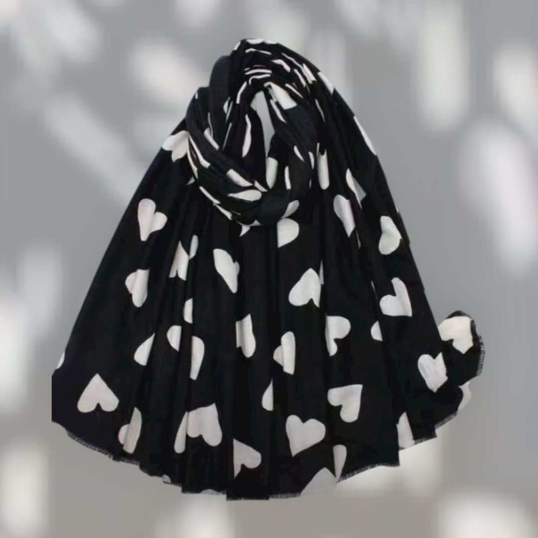 Pashmina nera cuori beige