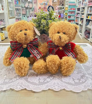 Coppia di orsi con maglione fatto a mano modello B