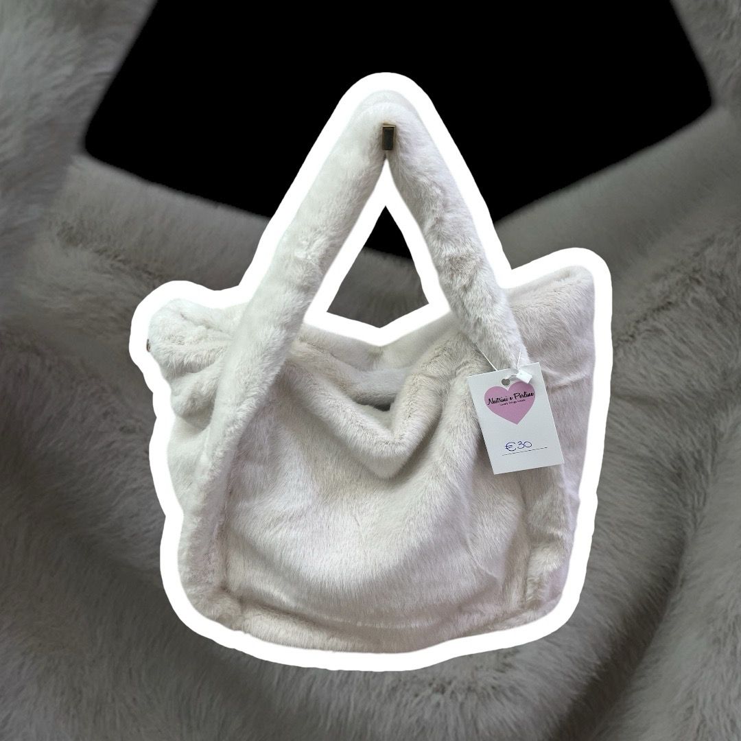 Borsa in ecopelliccia bianco panna con tracolla