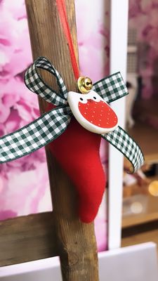 Cornetto portafortuna da appendere in feltro