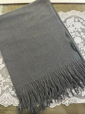 Sciarpa tinta unita grigio