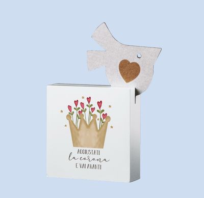 QUADRO PORTARICORDI – AGGIUSTATI LA CORONA E VAI AVANTI