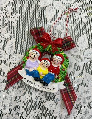 Decorazione ghirlanda resina 3 personaggi