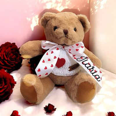 Orso con maglione cuore San Valentino