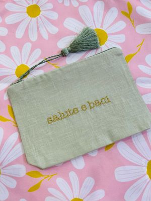 Pochette con nappina verde salute e baci