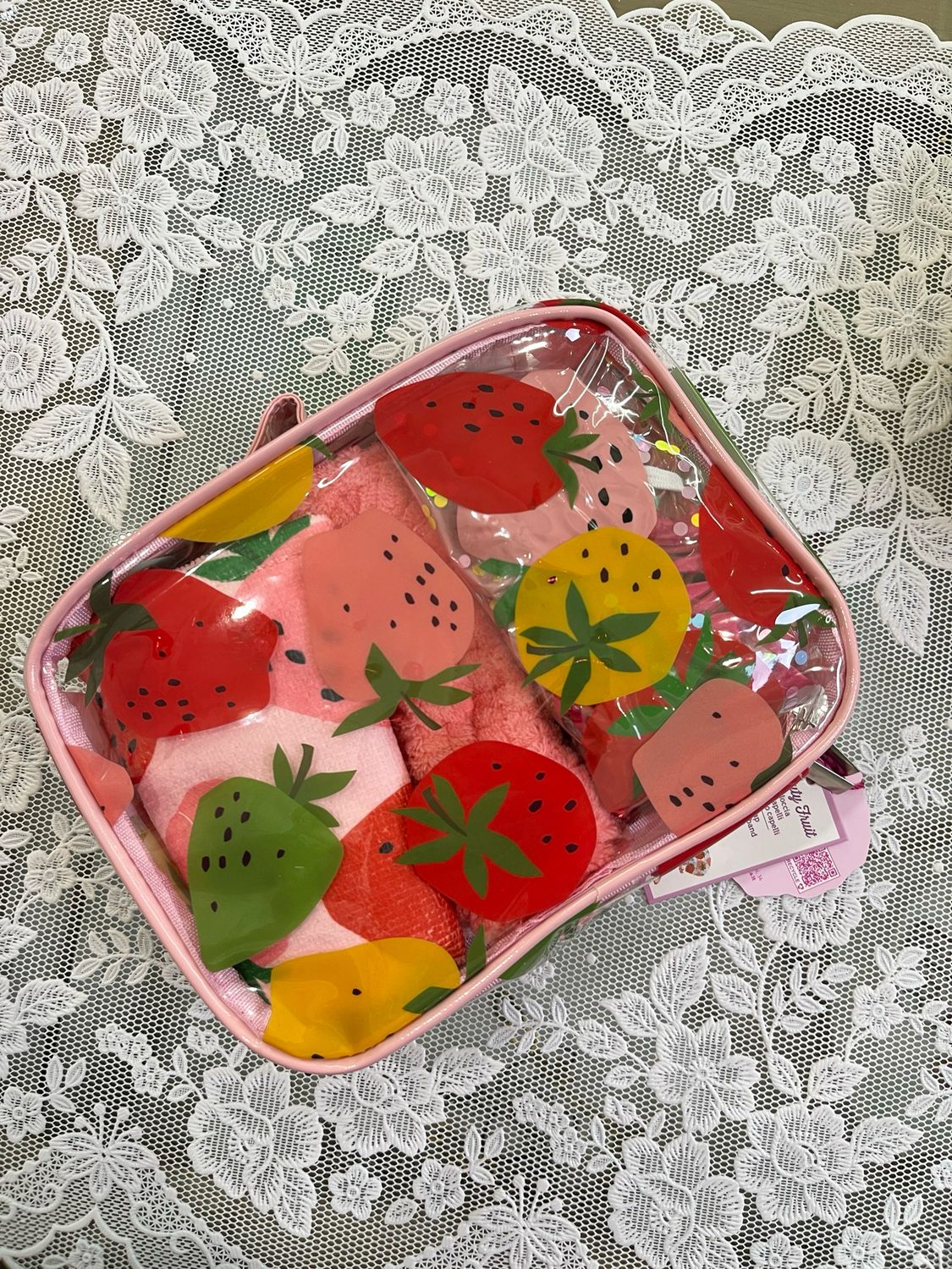 Set travel Fruit Strawberry Camomilla Milano 13085