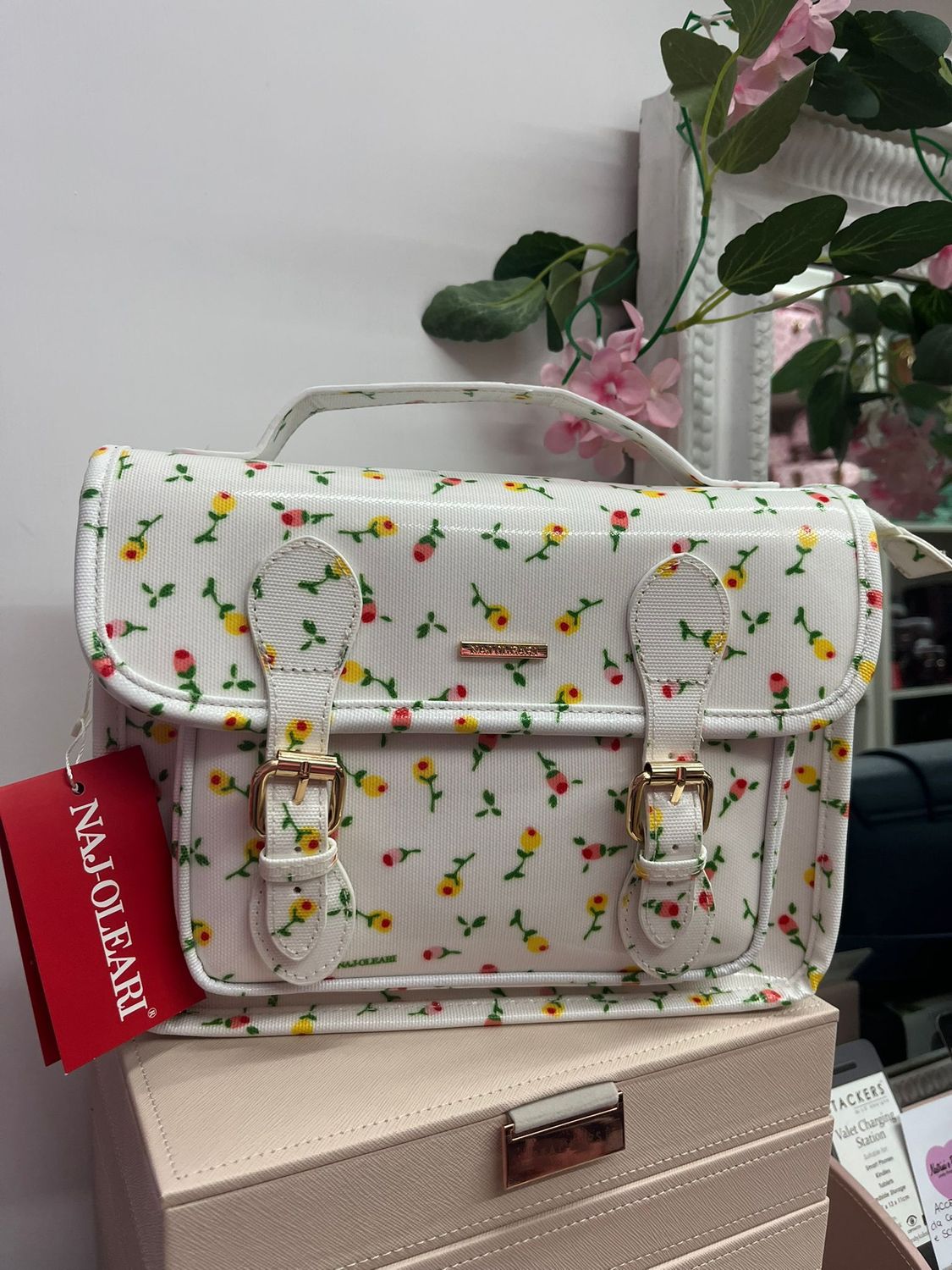 Cartella media fiorellini fondo bianco Naj-Oleari cod. 61159