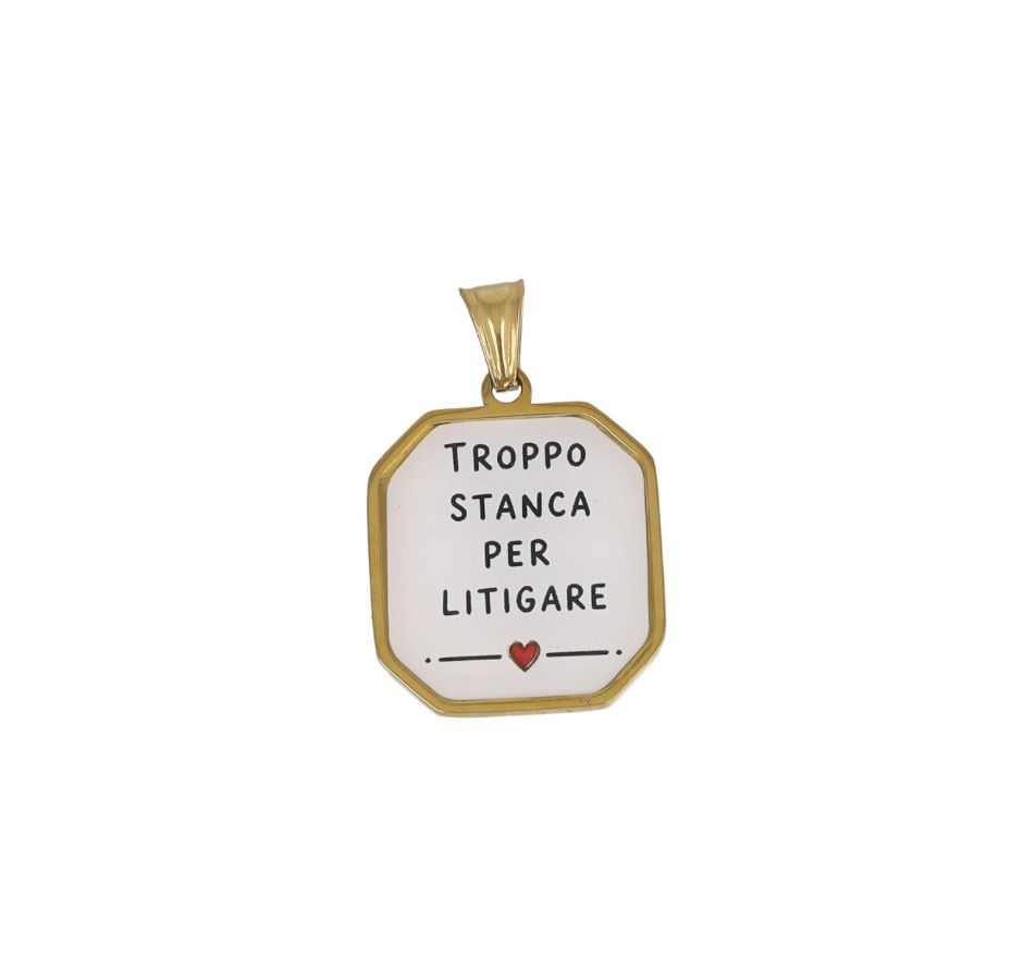 Ciondolo Cameo troppo stanca per litigare