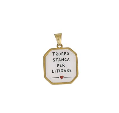 Ciondolo Cameo troppo stanca per litigare