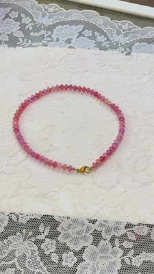 Collana Candy con pietre colorate rosa acceso