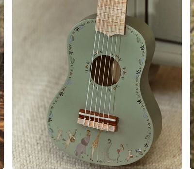 Chitarra verde in legno Little Dutch 7470
