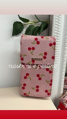 Porta cellulare con tracolla cherry fondo rosa Naj-Oleari 2526