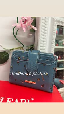 Portafoglio con portadocumenti Naj-Oleari Dotty fondo celeste cod.2521