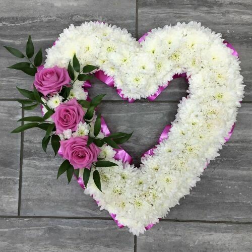 15" Classic Open Heart