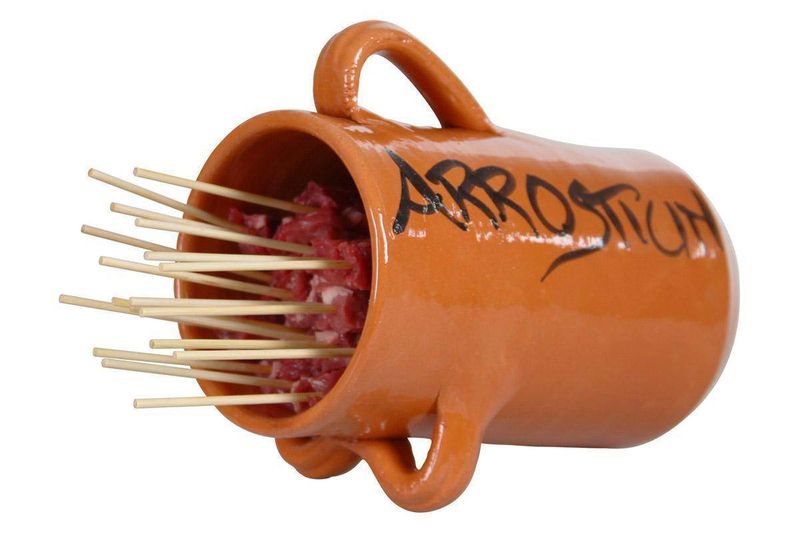 Porta arrosticini: contenitore in coccio