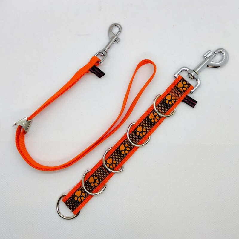 Set Strap Extensions 5 D- Ringe Orange Pfötchen & Halsschlaufe 50cm Set Strap Extensions 5 D- Ringe Orange Pfötchen & Halsschlaufe 50cm