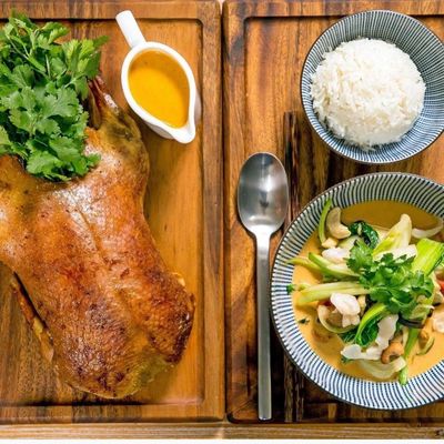 Curry Ente  Curry Ente "to go" Paket für 2 Personen | 105,- EUR - zur Abholung im Restaurant