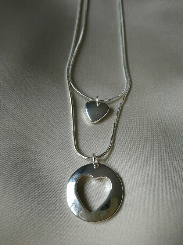 2 COLGANTES SUPERPUESTOS DE CORAZONES,Plata 925