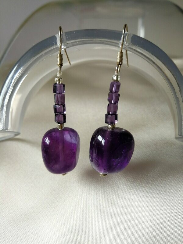 PENDIENTES DE AMATISTA