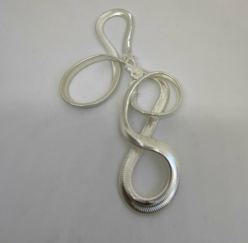 CADENA DE SERPIENTE.