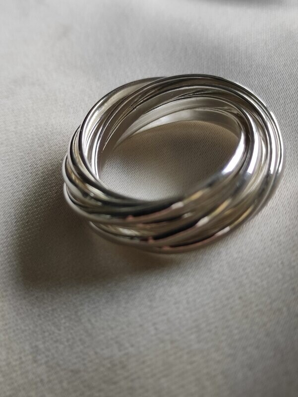 Anillo varios unidos