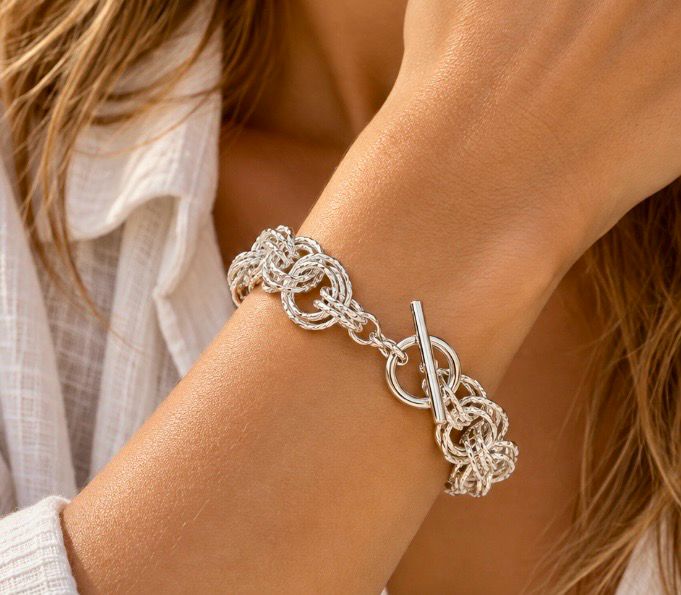Pulseras