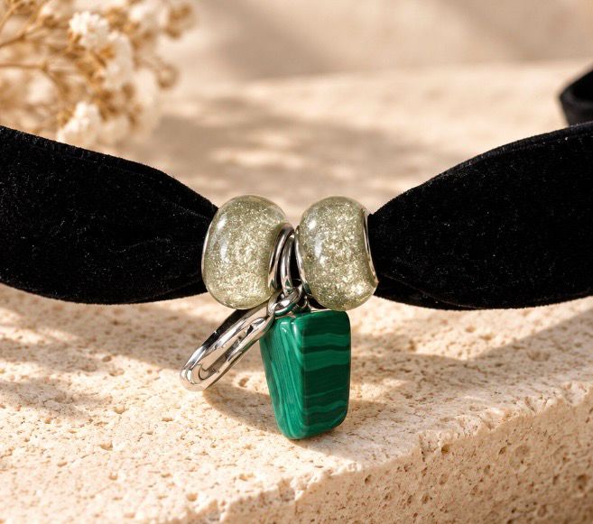 CHOCKER CON MALAQUITA