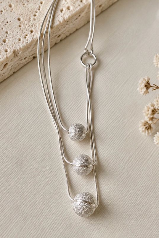 COLGANTE 3 CORDONES Y BOLAS EN PLATA 925