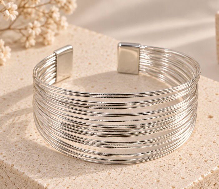BRAZALETE MIL HILOS.