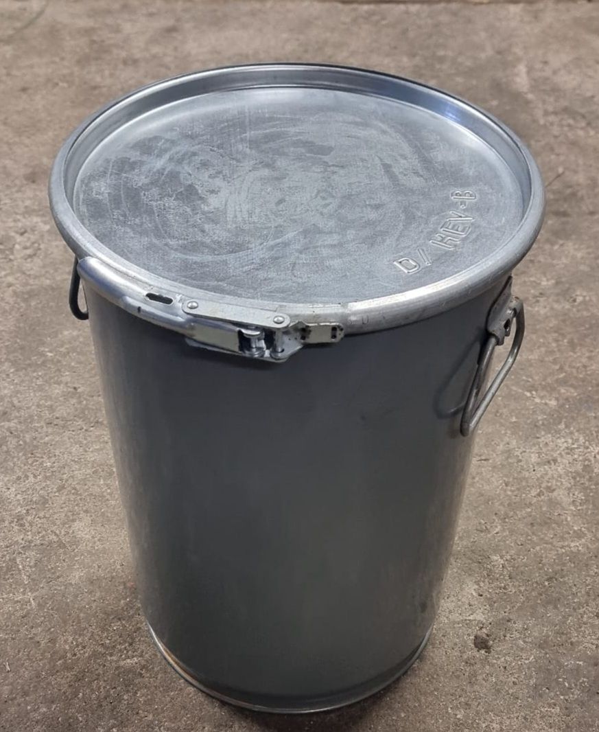 2 lk Peltitynnyri / tuhka-astia 25l, avattavalla kannella