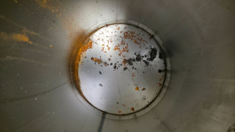 2 lk Peltitynnyri / tuhka-astia 25l, avattavalla kannella