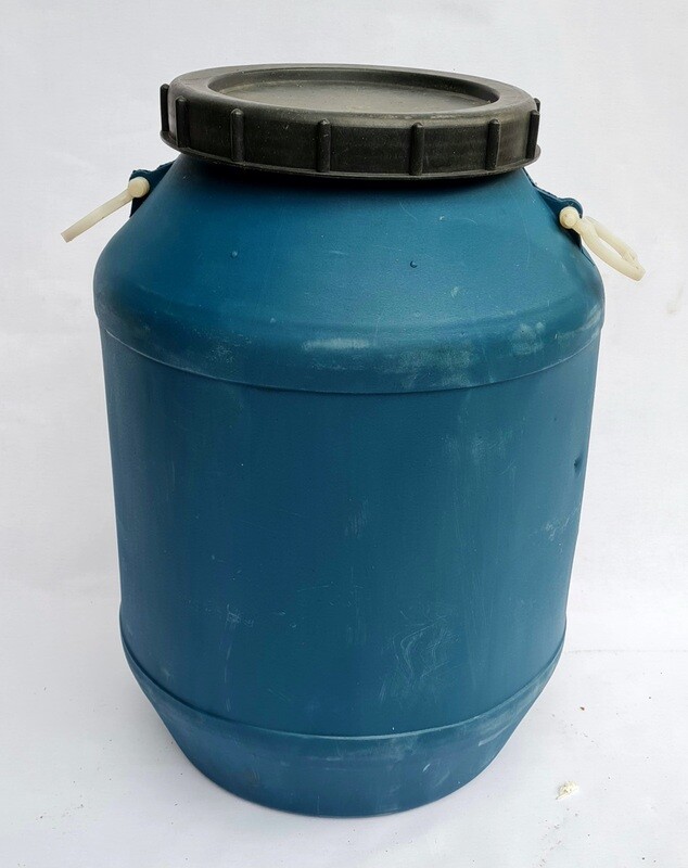 Muovitynnyri 60l, kierrekannella   2 lk