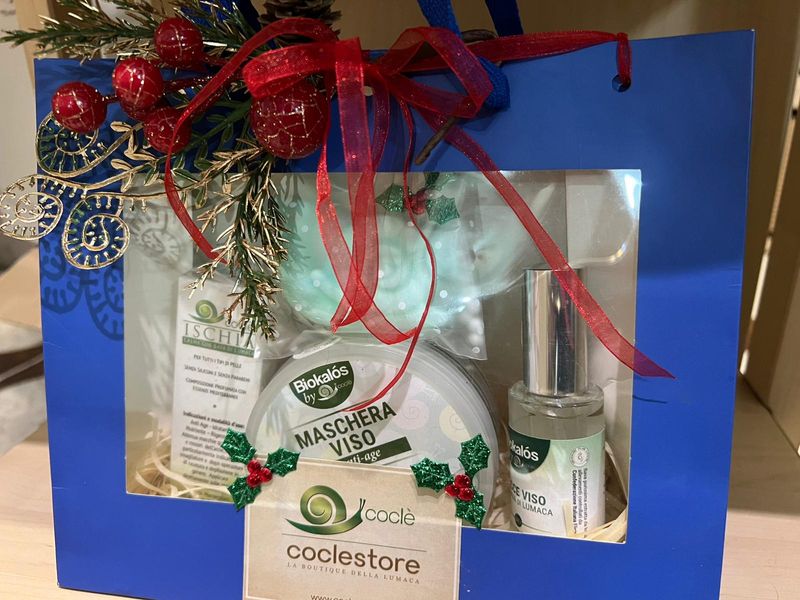 BORSA REGALO con BAGNO DOCCIA e CREMA CORPO