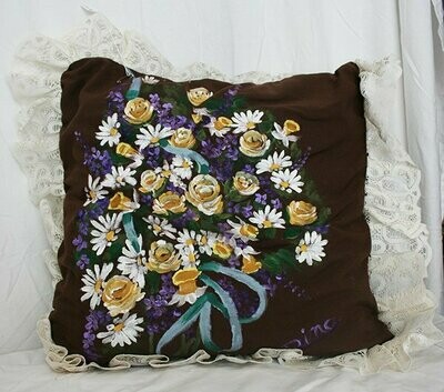 Pillow - Yellow Roses - Daisies - Lace