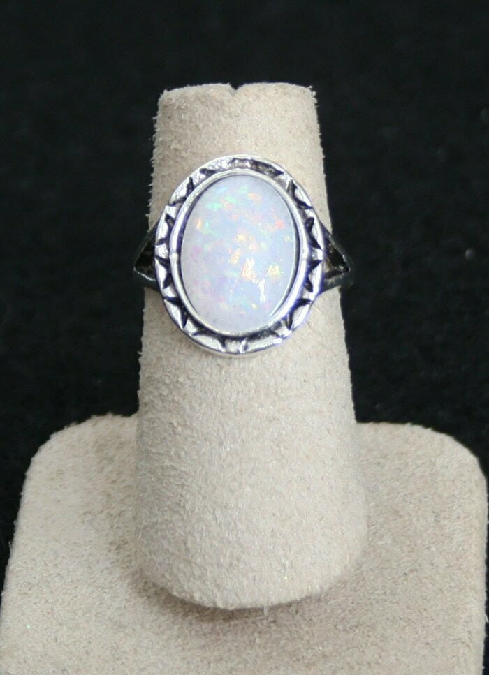 Ring - Silver - Opal - 5 1/2