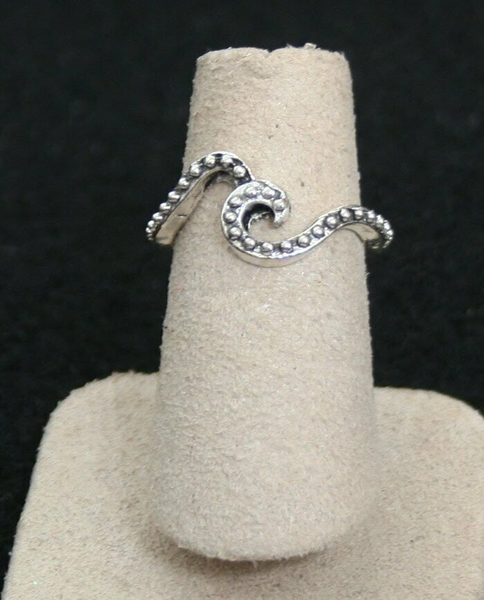 Ring - Silver - Curly Design - 6