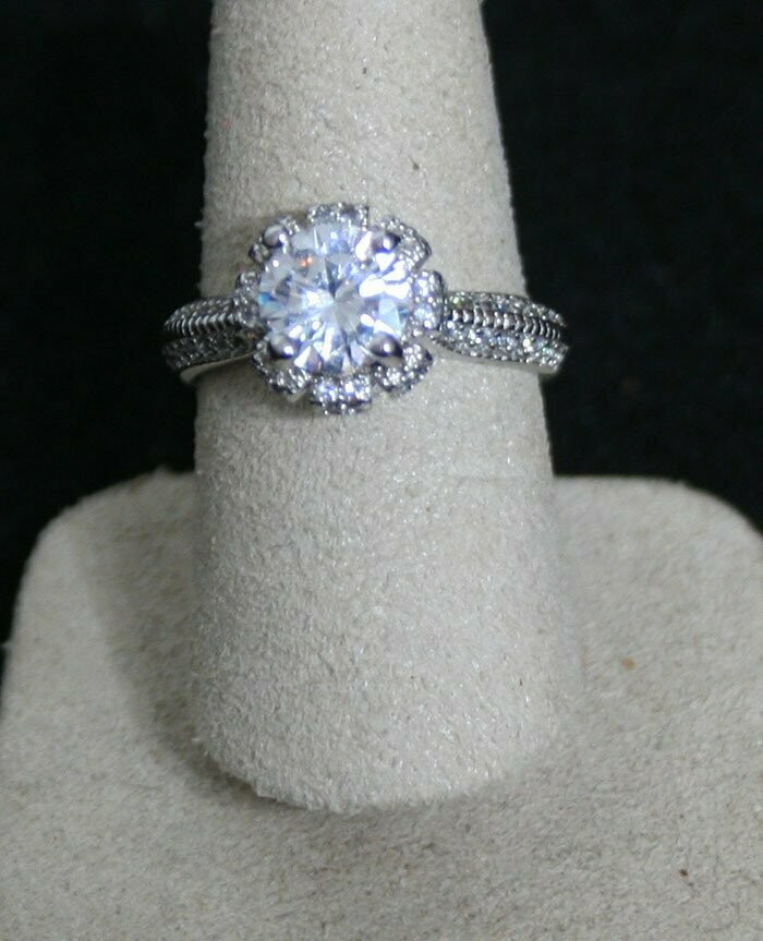 Ring - Woman's - Sterling Silver - Diamond - Size 8