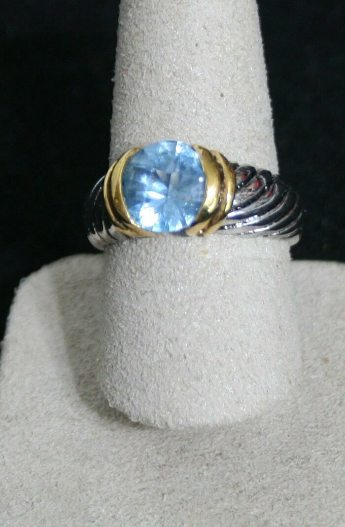 Ring - Woman's - Sterling Silver - Sapphire - Size 8