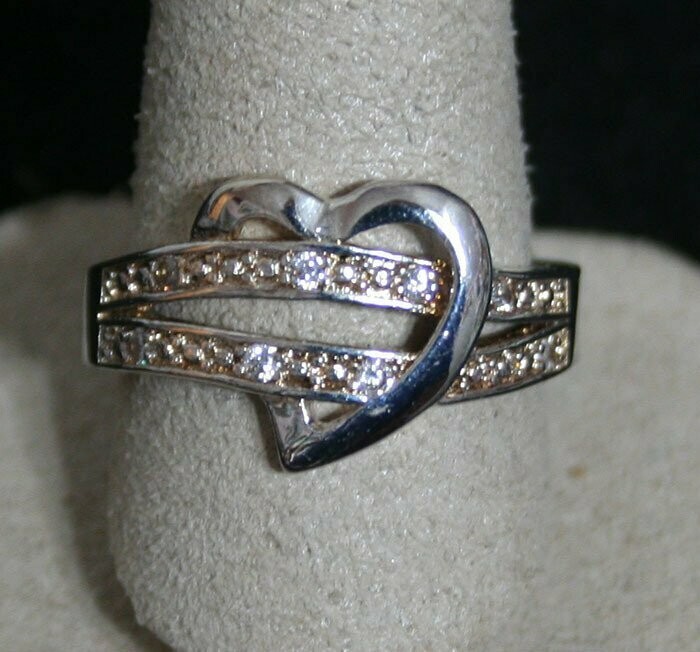 Ring-Woman's-Sterling Silver - Heart -Diamond- Size 9