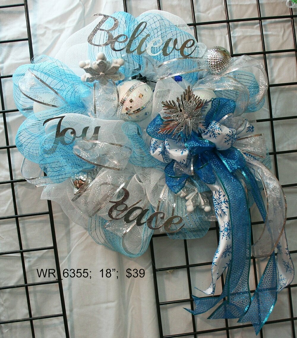 Christmas Wreath - Blue - 18"