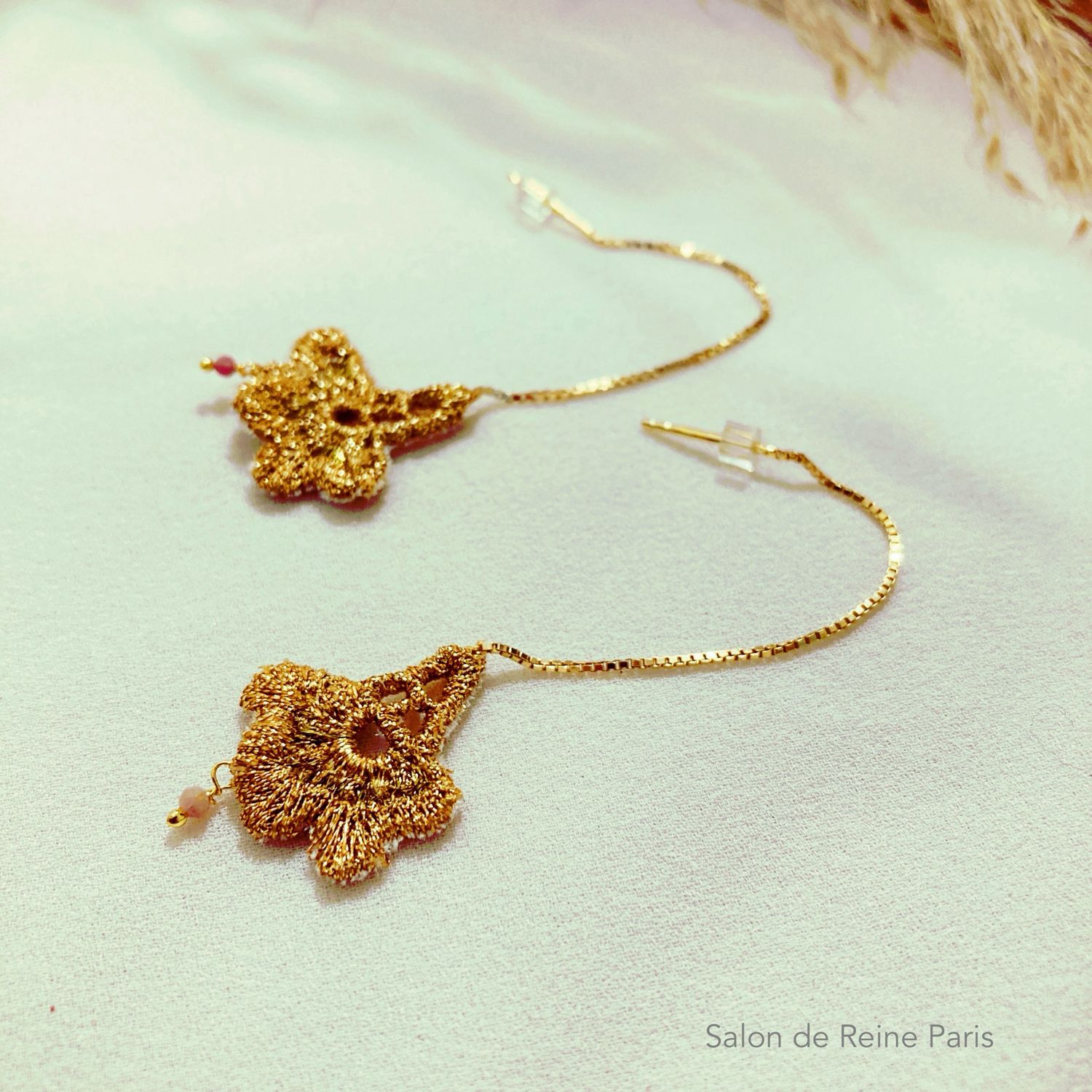 Boucles d’oreilles Pétale d’or
