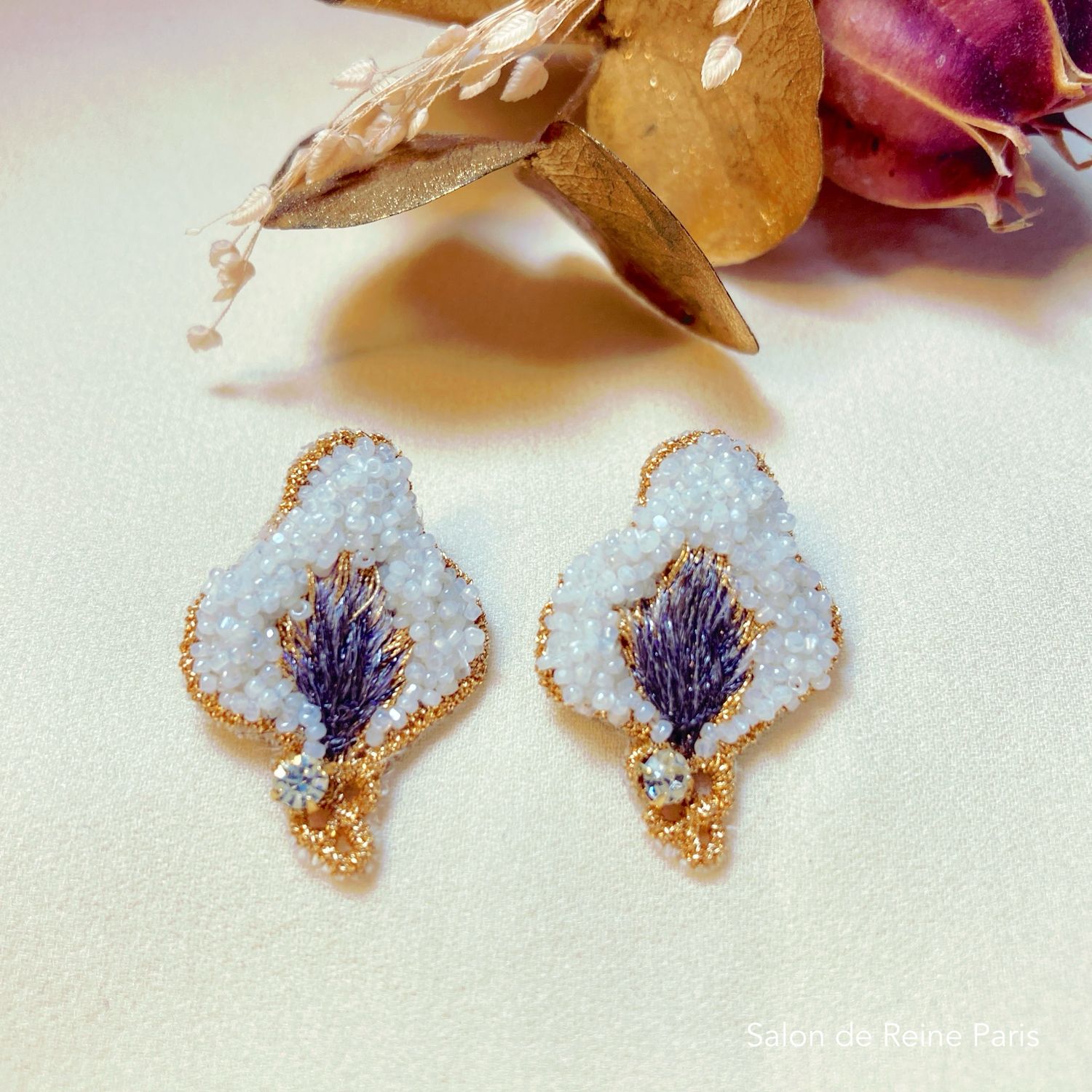 Boucles d’oreilles Pétales Alice blanc