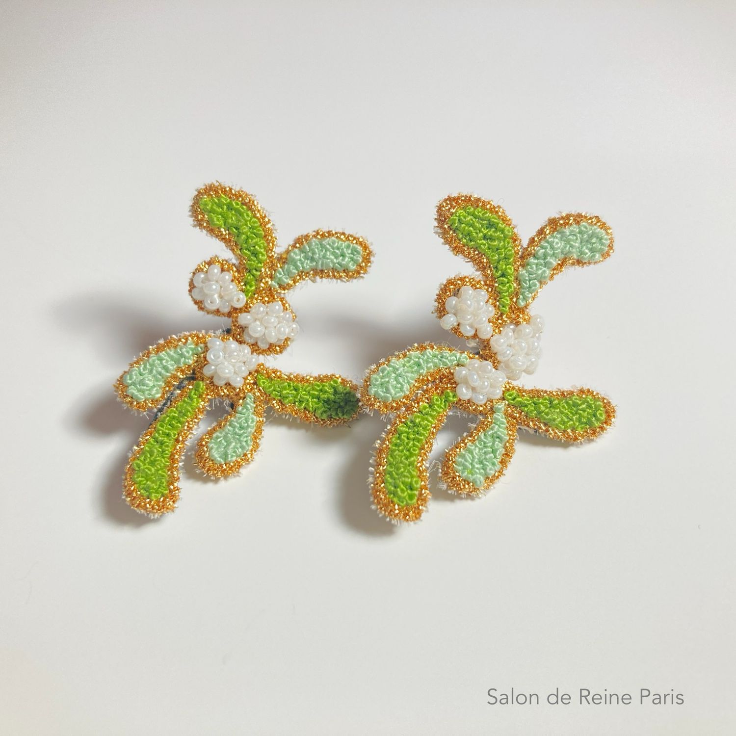 Boucles d’oreilles GUI