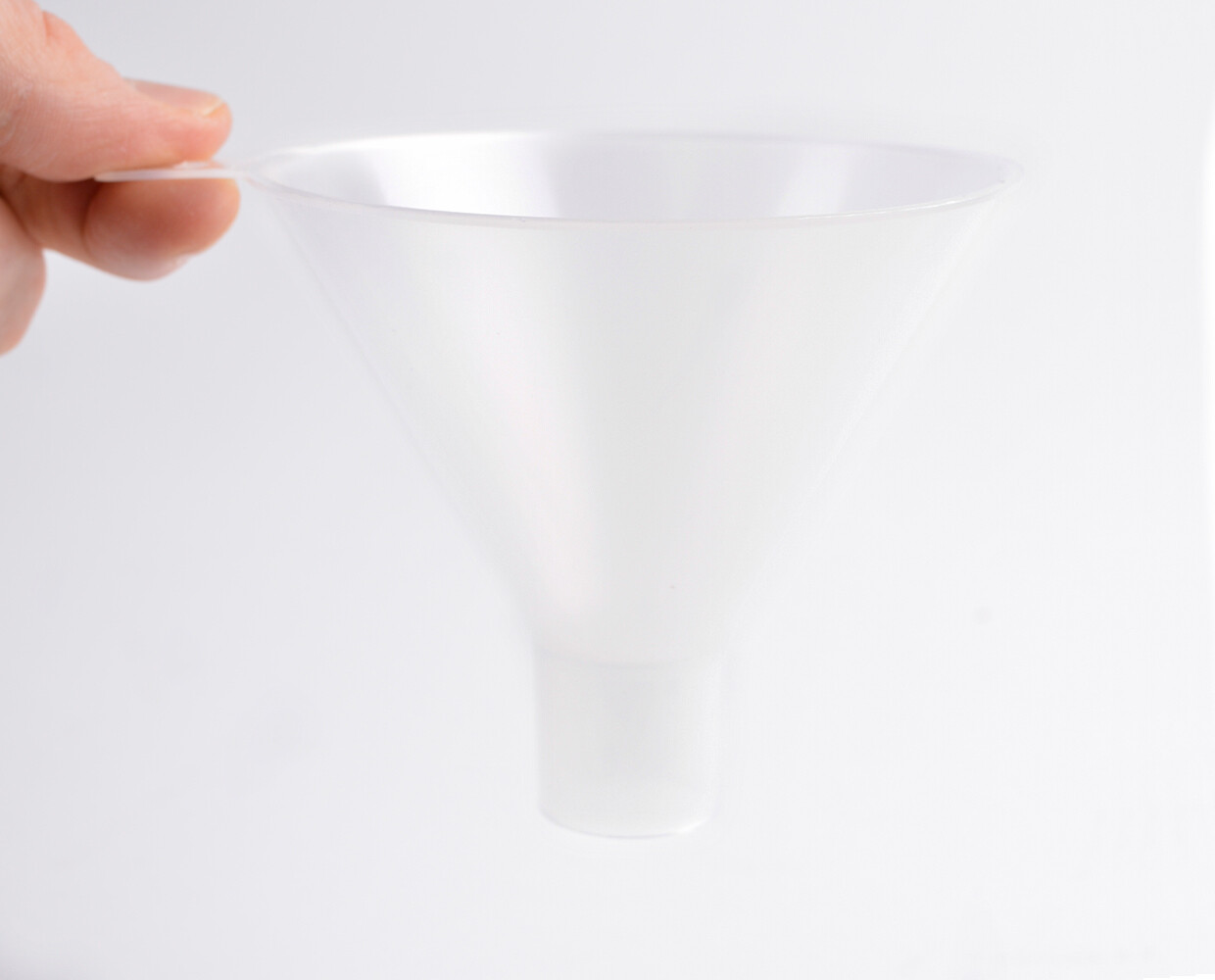 Vitlab powder funnel 100mm