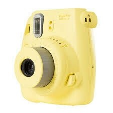 Fuji Instax Mini 8 Camera, Analog -Yellow ink. Film für 10 Aufnahmen