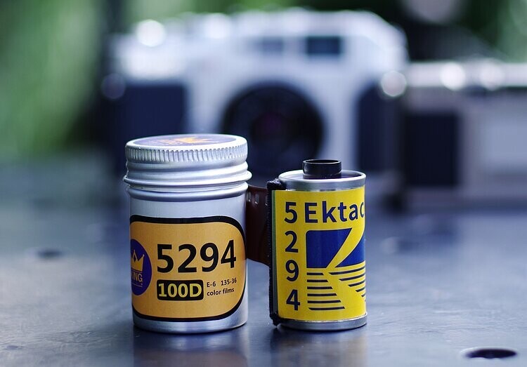 KING Film 5294 100D 135-36 Ektachrome Professional Color Slide (Transparency) Film (ISO-100) expired 05/2027