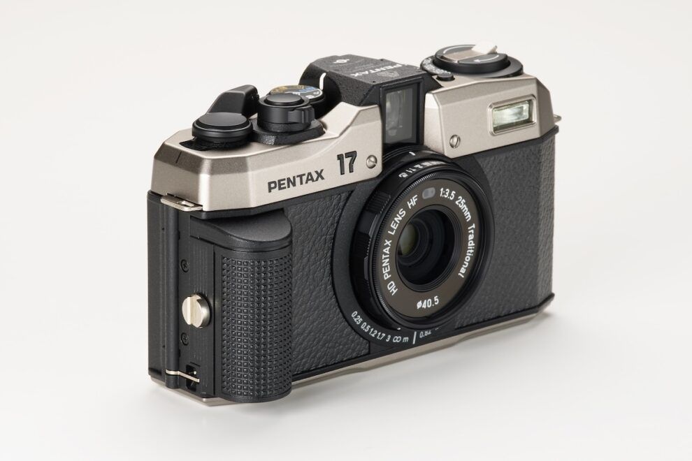 PENTAX 17 HALF-FORMAT ANALOGUE CAMERA DARK SILVER
