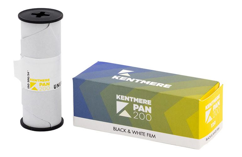 Kentmere Pan 200 Format 120 expired 03/2027