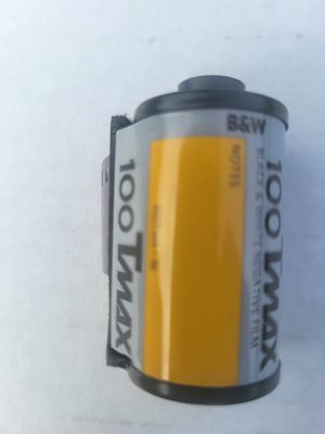 Kodak T-Max 100 Professional Black &amp; White Negative (Print) Film (ISO-100) Format 135-36  expired  08/2027