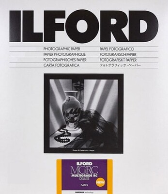 Ilford Multigrade V 25M Satin Format  17.8x24cm 7x9.5 Inch 100 sheets (1180507)